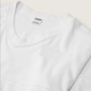 Victoria’s Secret PINK VARSITY BEACH TERRY V NECK Optic White Small NWT